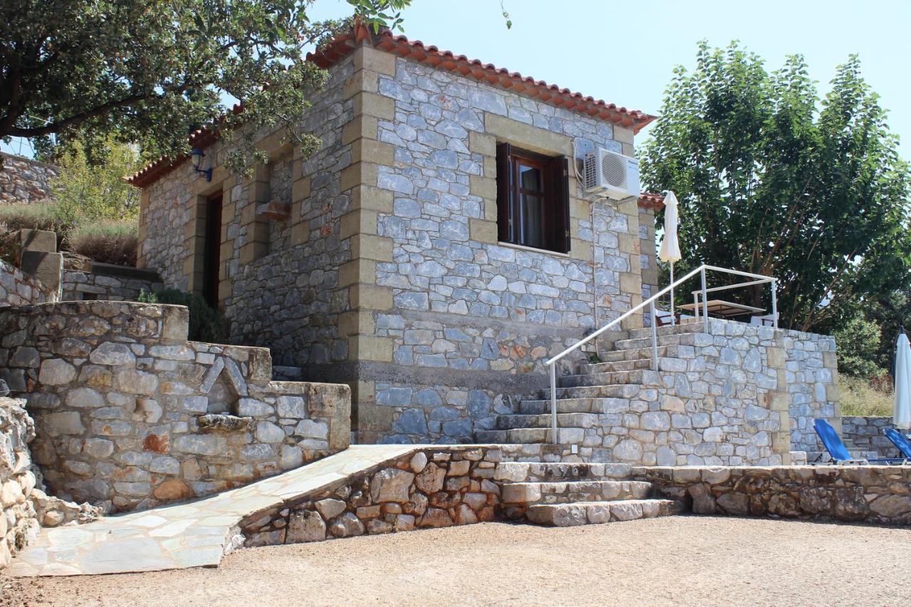 Vila Orato Village