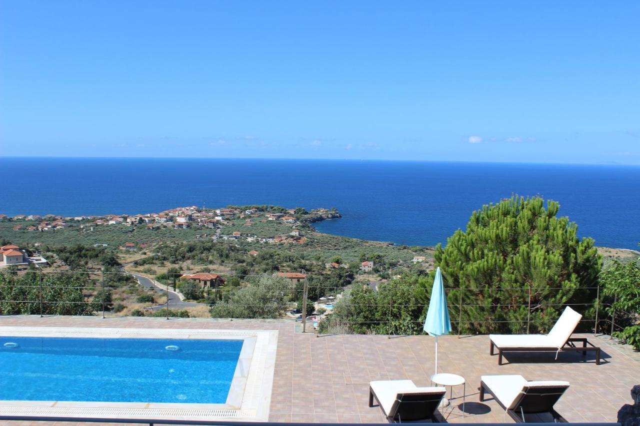 Orato Village Villa Pirgos (Mani)